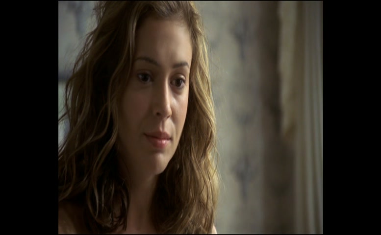 Alyssa Milano in Diamond Hunters, photo 10