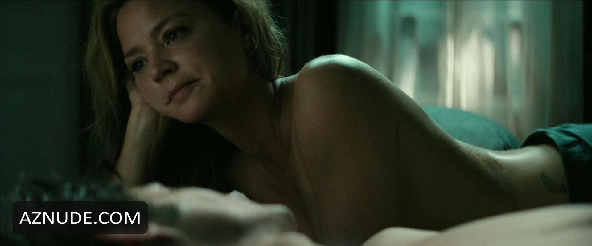 Virginie Efira in It Boy, photo 1