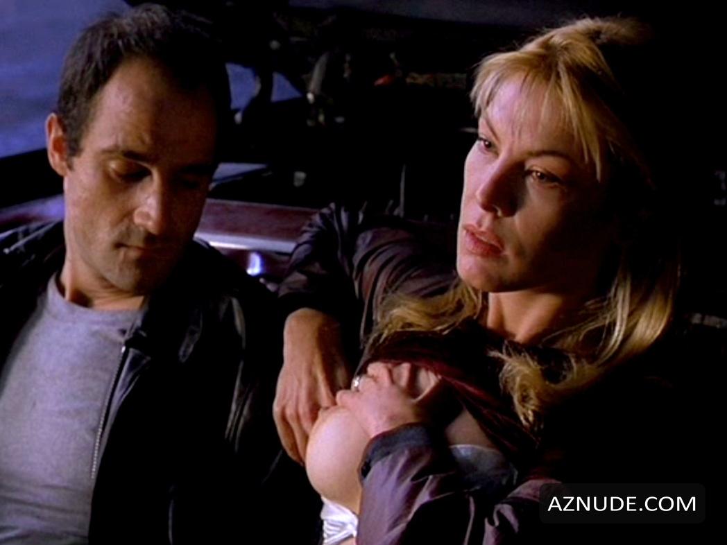 Deborah Kara Unger in Crash (2008-2009), photo 6