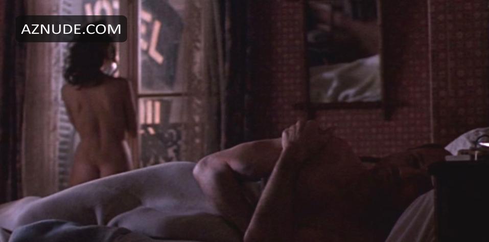 Maria De Medeiros in Henry & June, photo 4