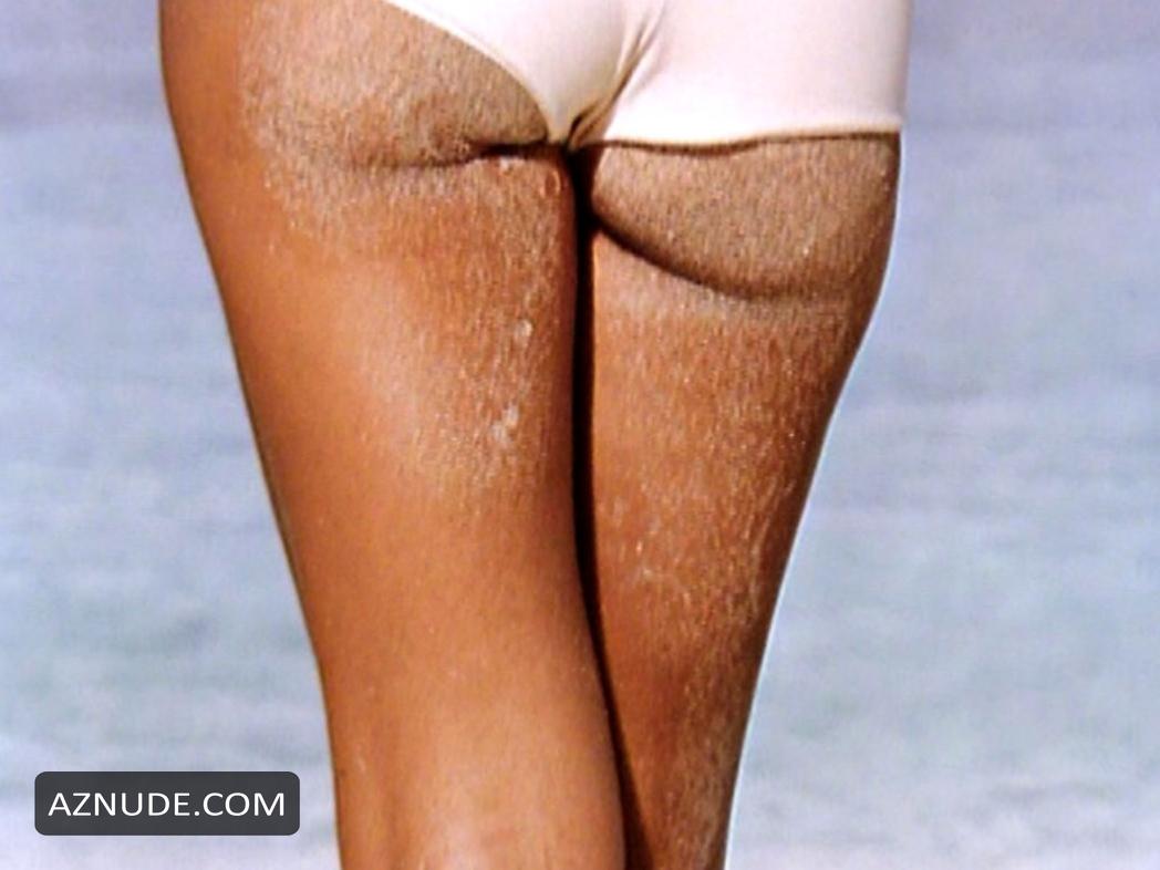 Anna Kournikova in Sports Illustrated: Swimsuit 2004, photo 3