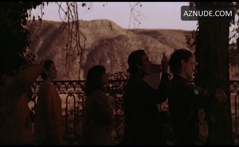 Assumpta Serna in Matador, photo 19