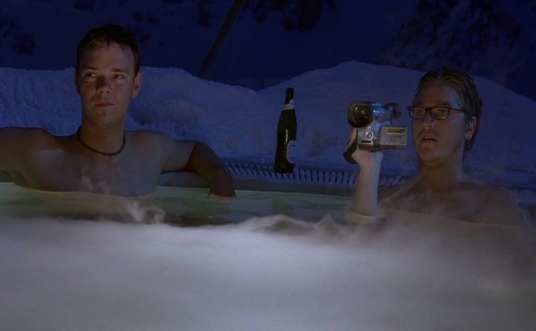 Bridgette Wilson in Extreme Ops, photo 19