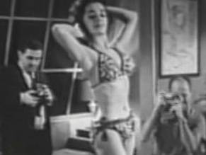 Adele Lamont in The Brain That Wouldn't Die, photo 18