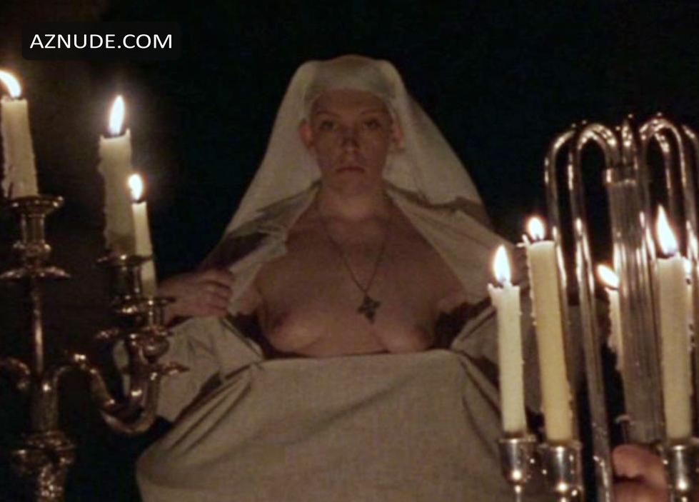 Toni Collette in 81/2 Women, photo 2