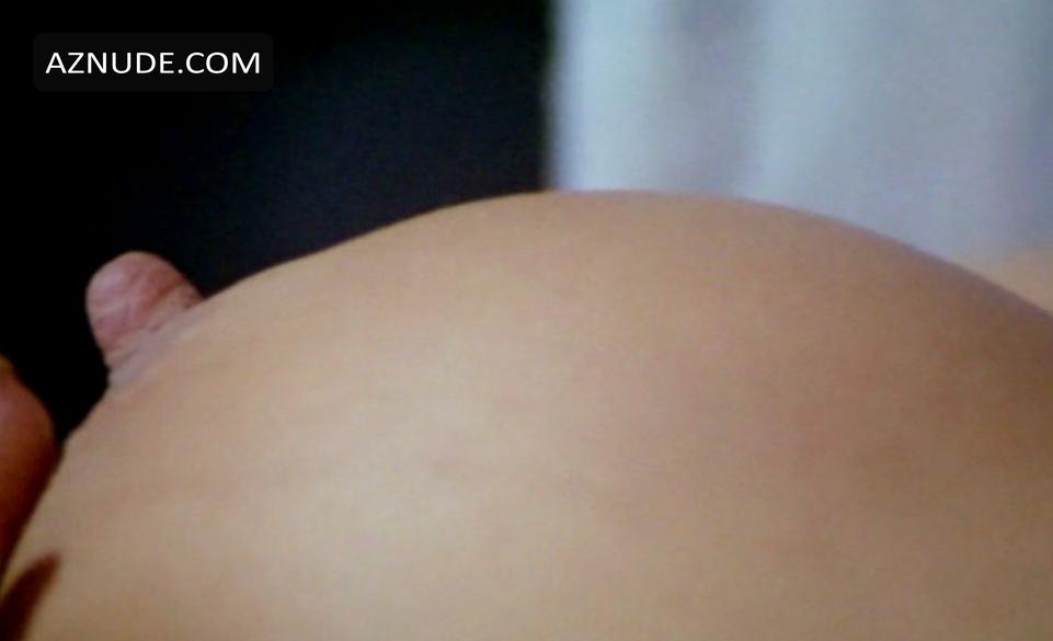 Nieves Navarro in Emanuelle and the Last Cannibals, photo 2
