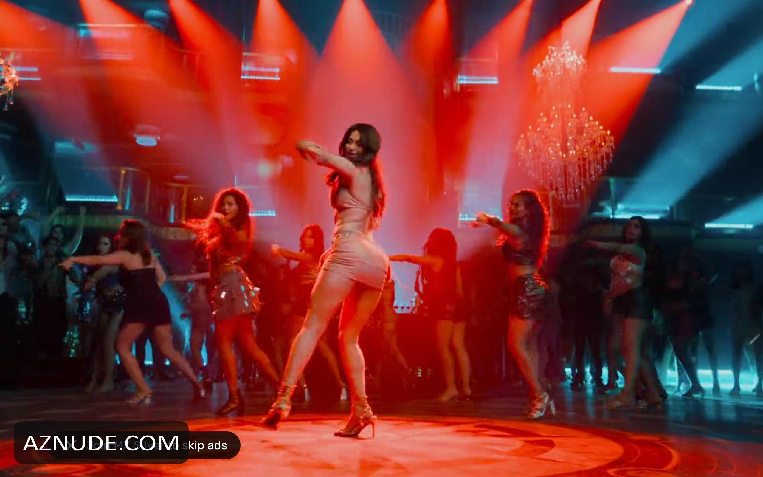 Soundarya Sharma in Housefull 4, photo 93