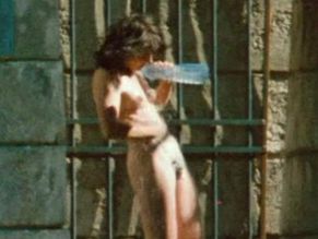 Juliette Binoche in Les amants du Pont-Neuf, photo 2