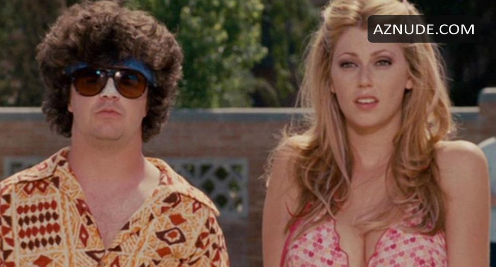 Diora Baird in Accepted, photo 7