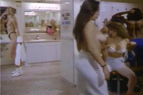 Leigh Betchley in Knock Outs, photo 20