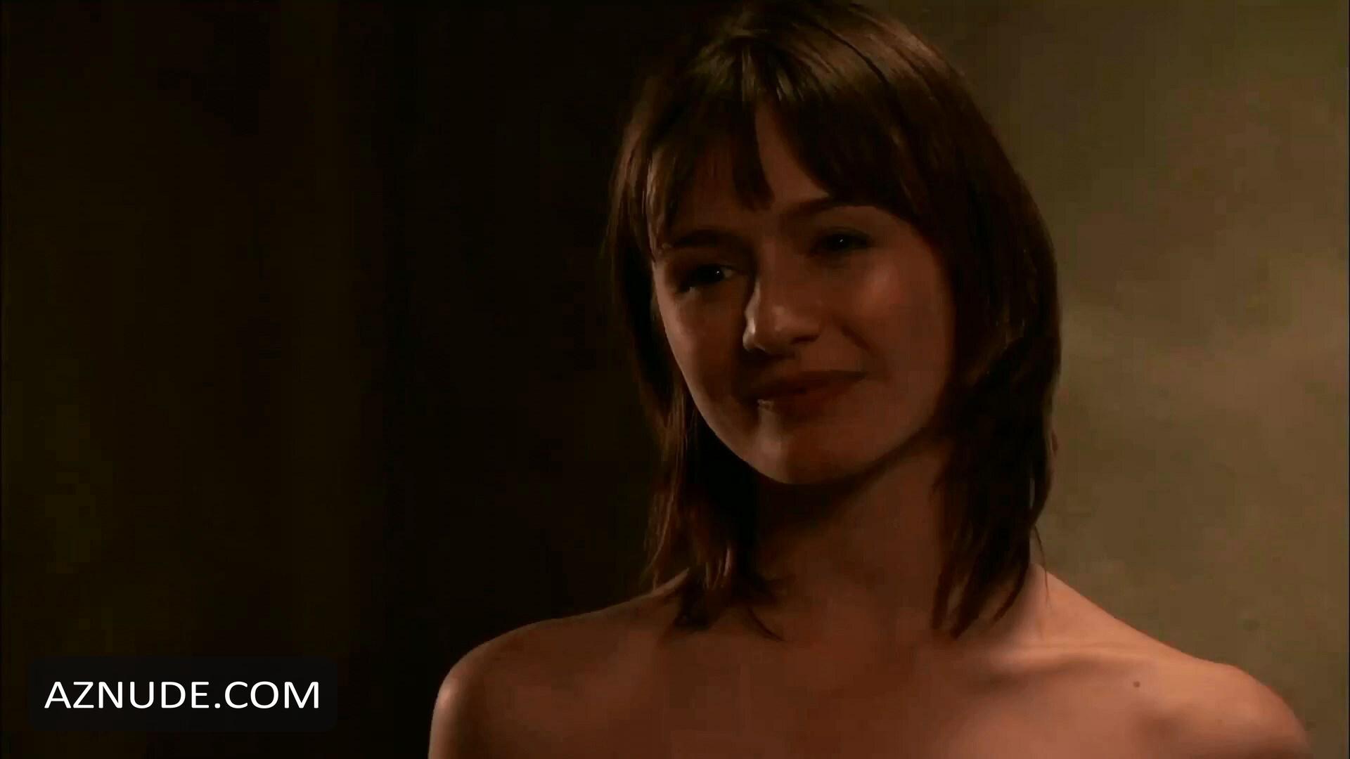 Emily Mortimer in Lovely & Amazing, photo 11
