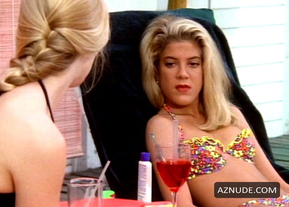 Tori Spelling in Beverly Hills, 90210 (1990-2000), photo 13