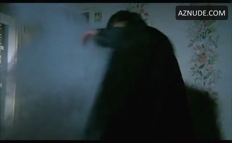 Emma Cohen in Horror Rises From The Tomb, photo 5