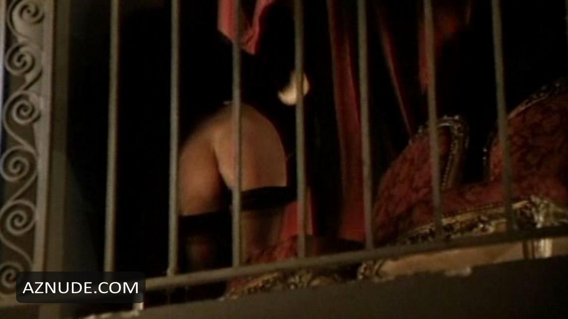 Laura Dean in Emmanuelle 7, photo 1