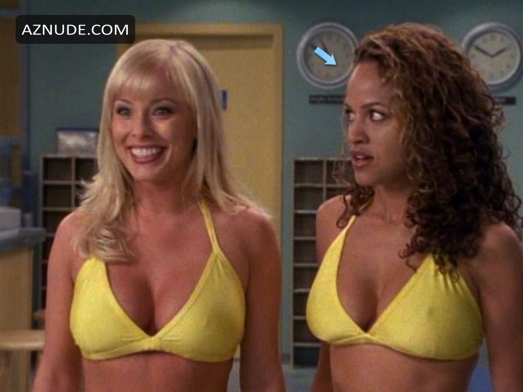 Leila Arcieri in Son of the Beach (2000-2002), photo 4