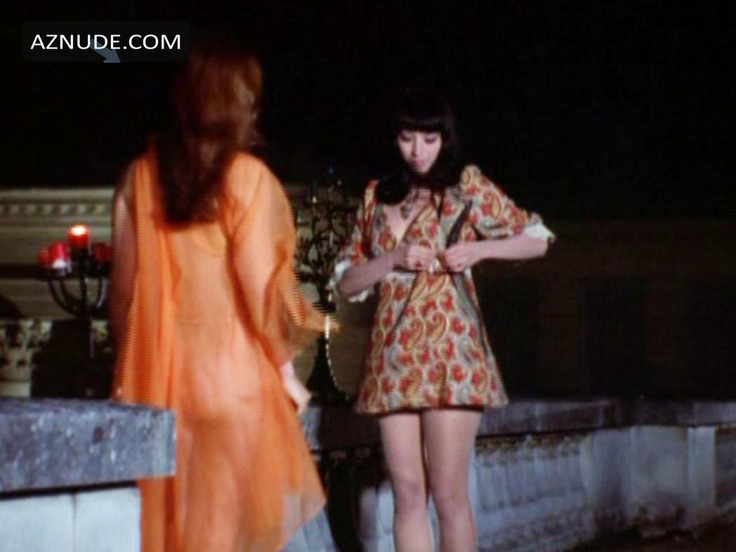 Caroline Cartier in The Nude Vampire, photo 1