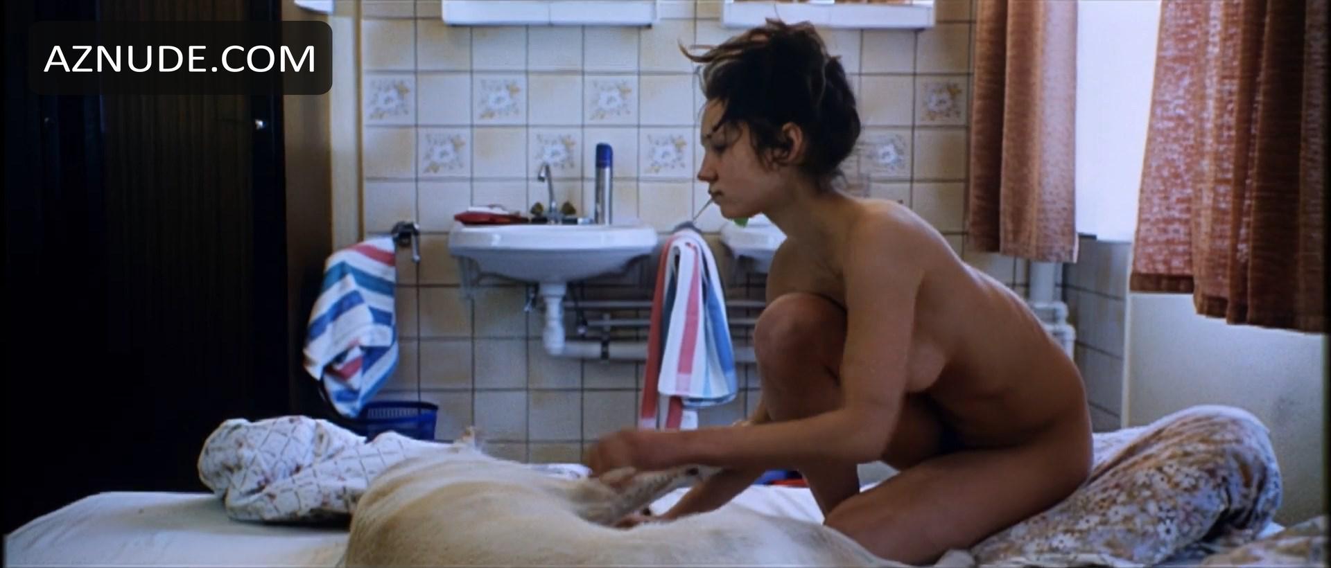 Sabine Timoteo in L' amour, l'argent, l'amour, photo 40