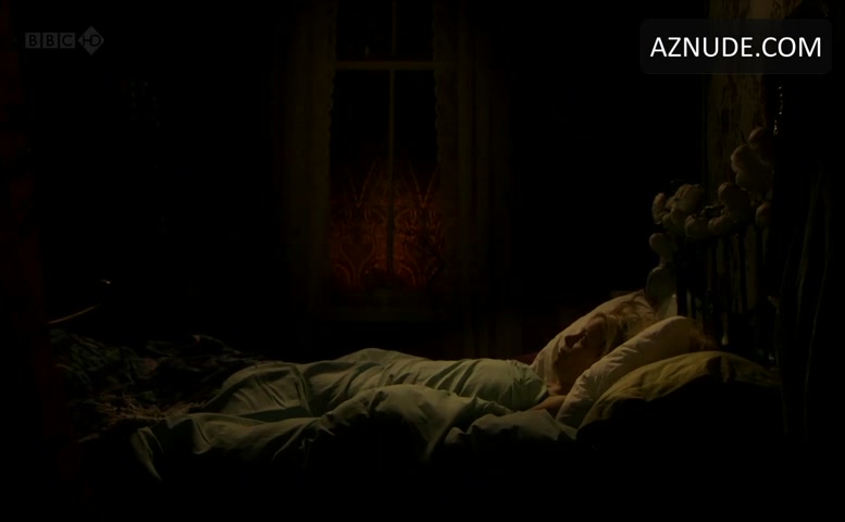 Ruta Gedmintas in Lip Service, photo 54
