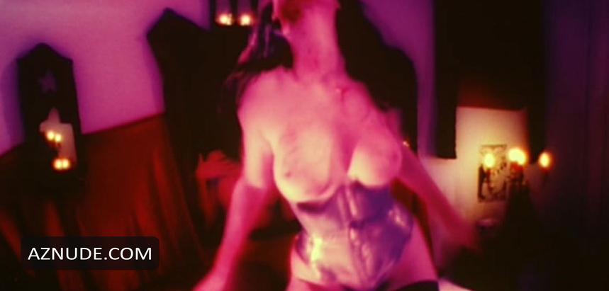 Eileen Daly in Razor Blade Smile, photo 1