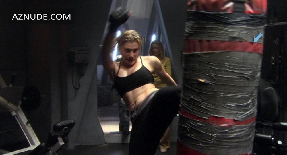 Katee Sackhoff in Battlestar Galactica, photo 14