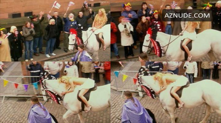 Faye Tozer in Lady Godiva: Back In The Saddle, photo 2
