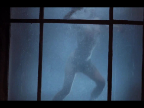 Cecilia North in The Warrior and the Sorceress, photo 21
