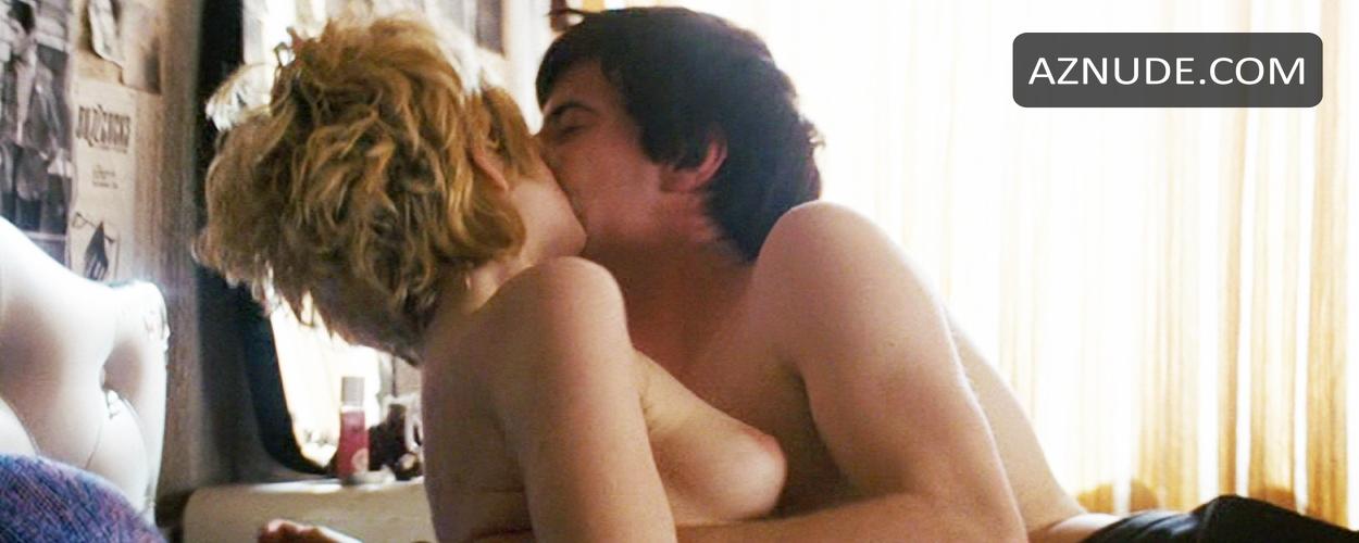 Andrea Riseborough in Love You More, photo 1