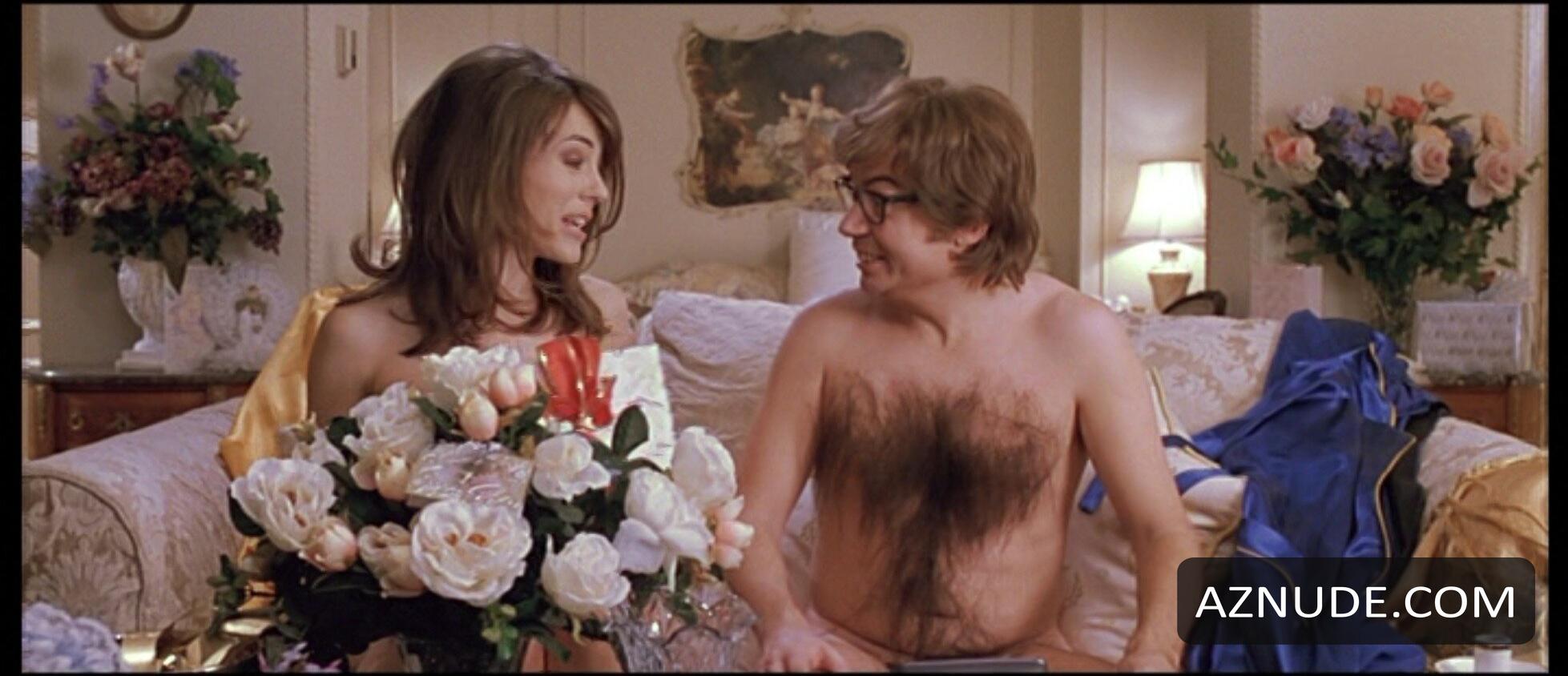 Elizabeth Hurley in Austin Powers: International Man Of Mystery, photo 9