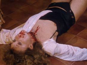 Malisa Longo in A Cat in the Brain, photo 10