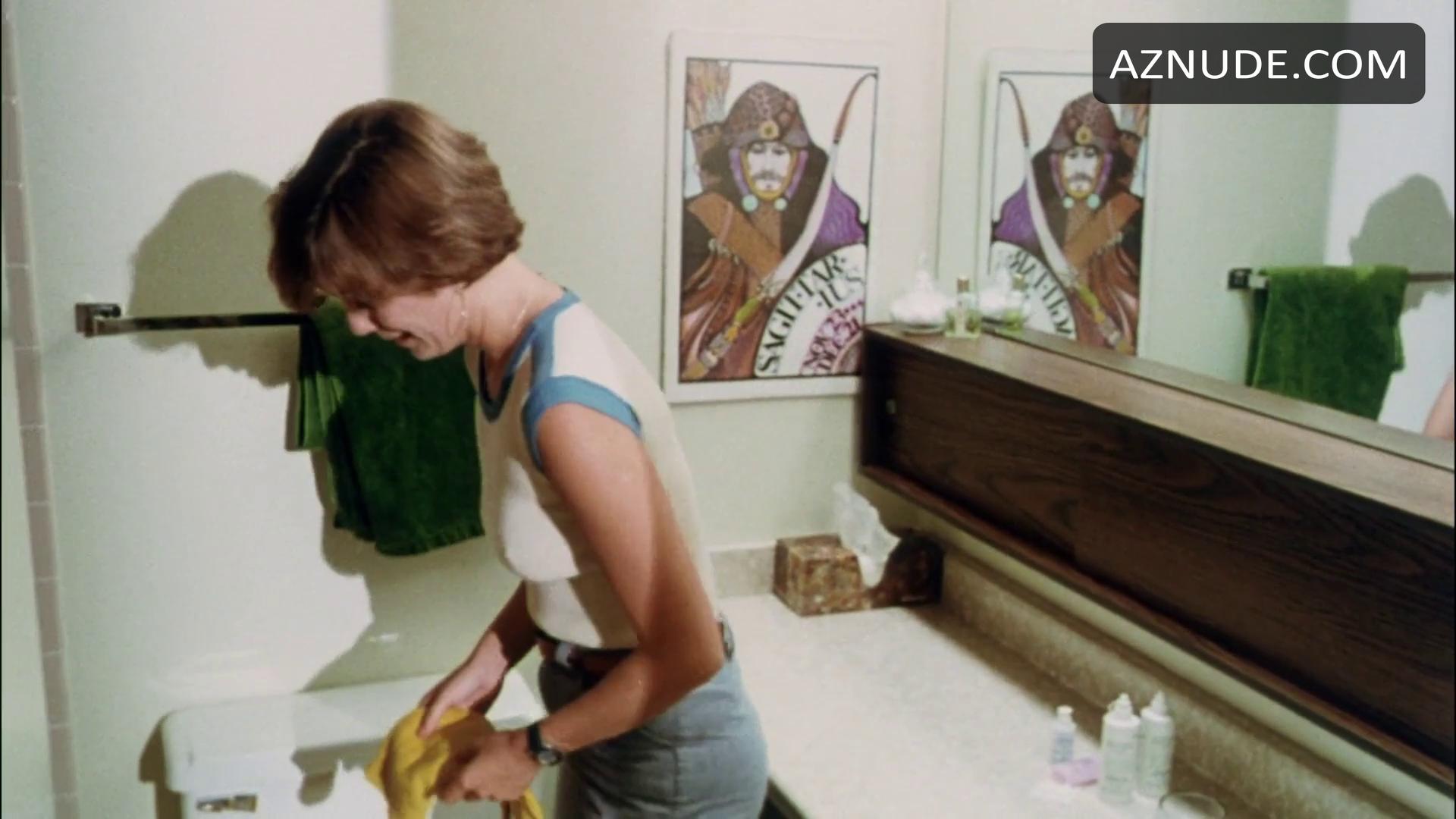 Susan Petrie in Shivers, photo 23