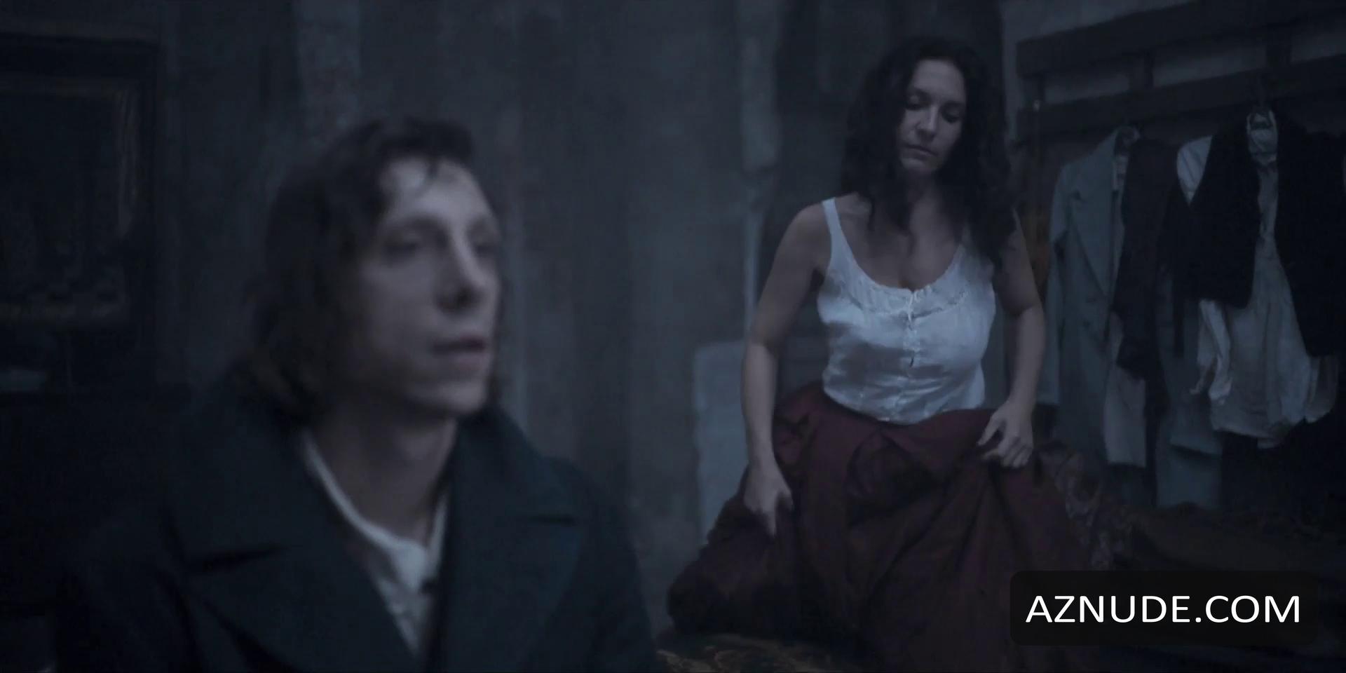 Josephine De La Baume in Chopin, A Sonata In Paris, photo 11