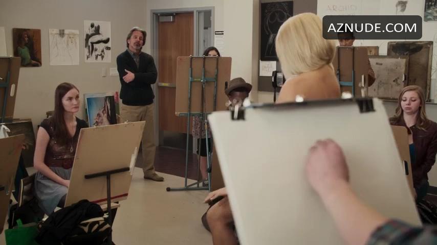 Rashida Jones in Angie Tribeca (2016-), photo 39