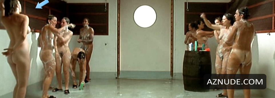 Emeline Bayart in 3 Zeros, photo 7