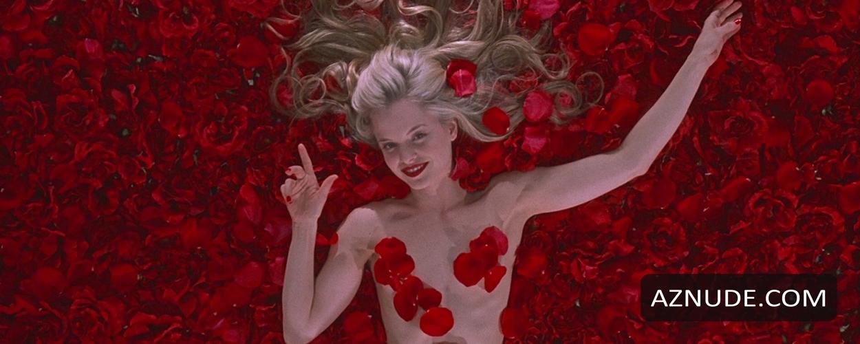 Mena Suvari in American Beauty, photo 10