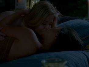 Shay Mitchell in Pretty Little Liars, photo 14