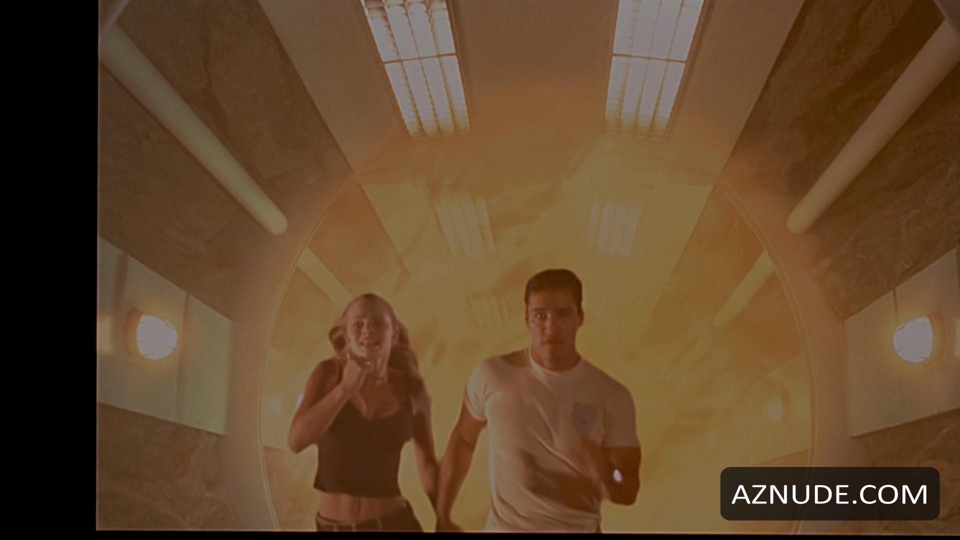 Jaime Pressly in The Journey: Absolution, photo 15
