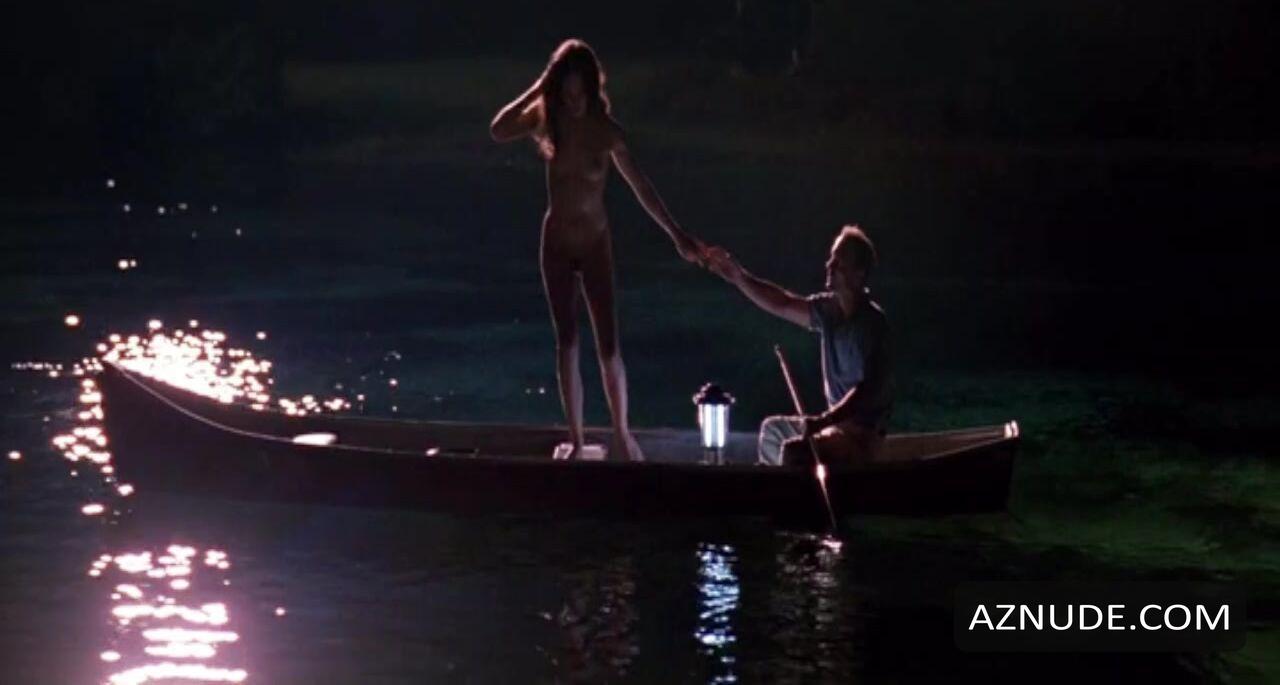 Madeleine Stowe in China Moon, photo 48