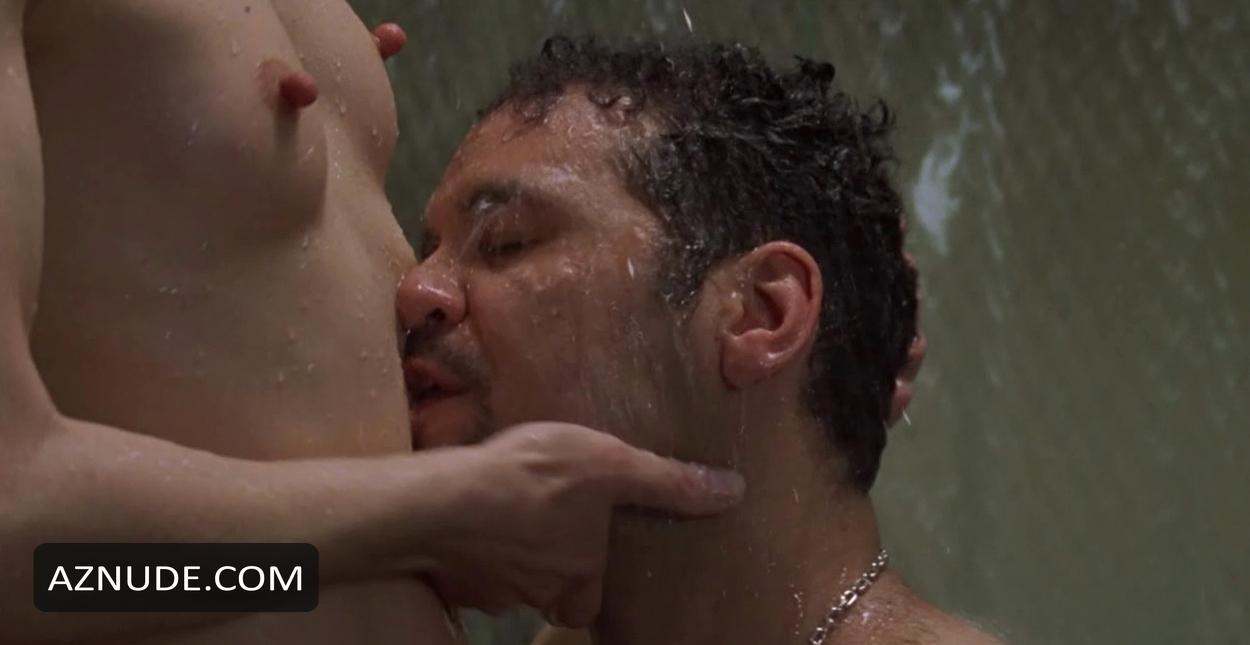 Milla Jovovich in .45, photo 7