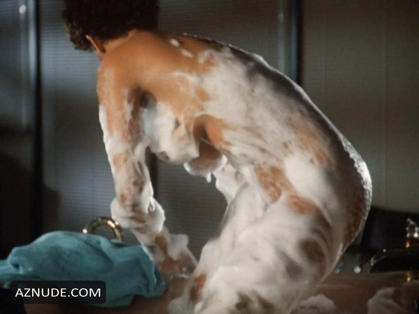 Cynda Williams in Wet, photo 13