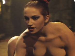 Cecilia North in The Warrior and the Sorceress, photo 13