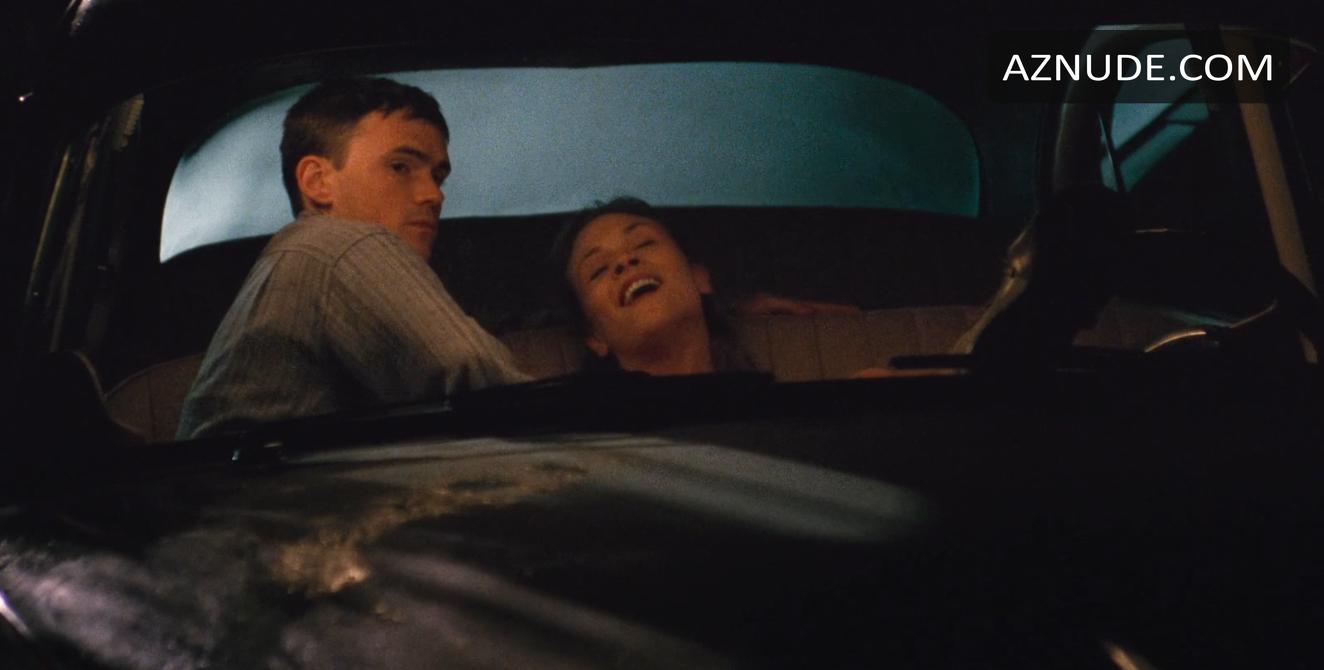 Amy Locane in Going All The Way, photo 31