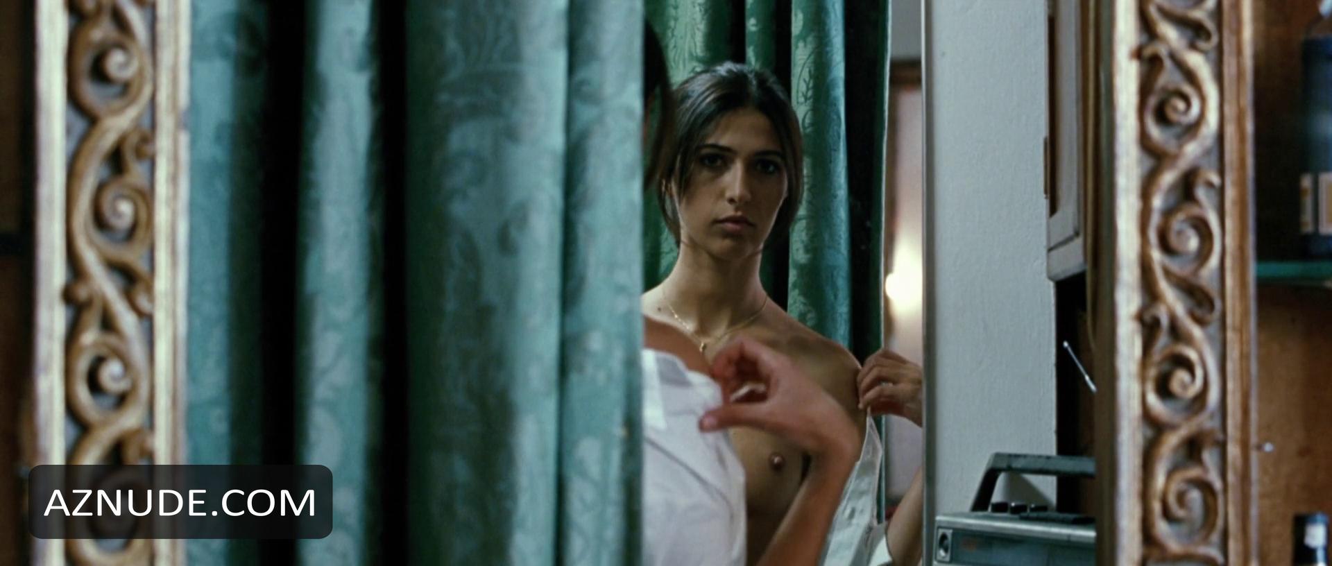 Olivia Magnani in Le Conseguenze Dell'amore, photo 12