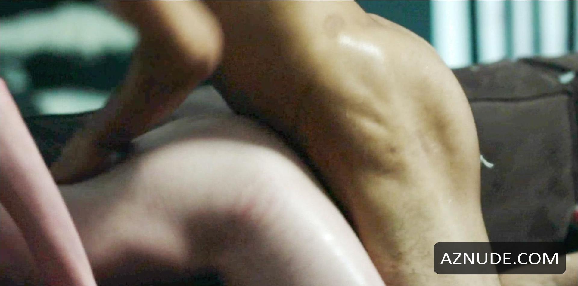 Angie Sherbourne in The Smell Of Us, photo 6