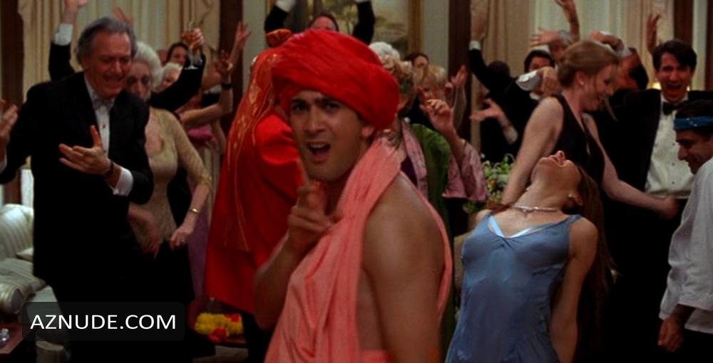 The Guru in The Guru, photo 2