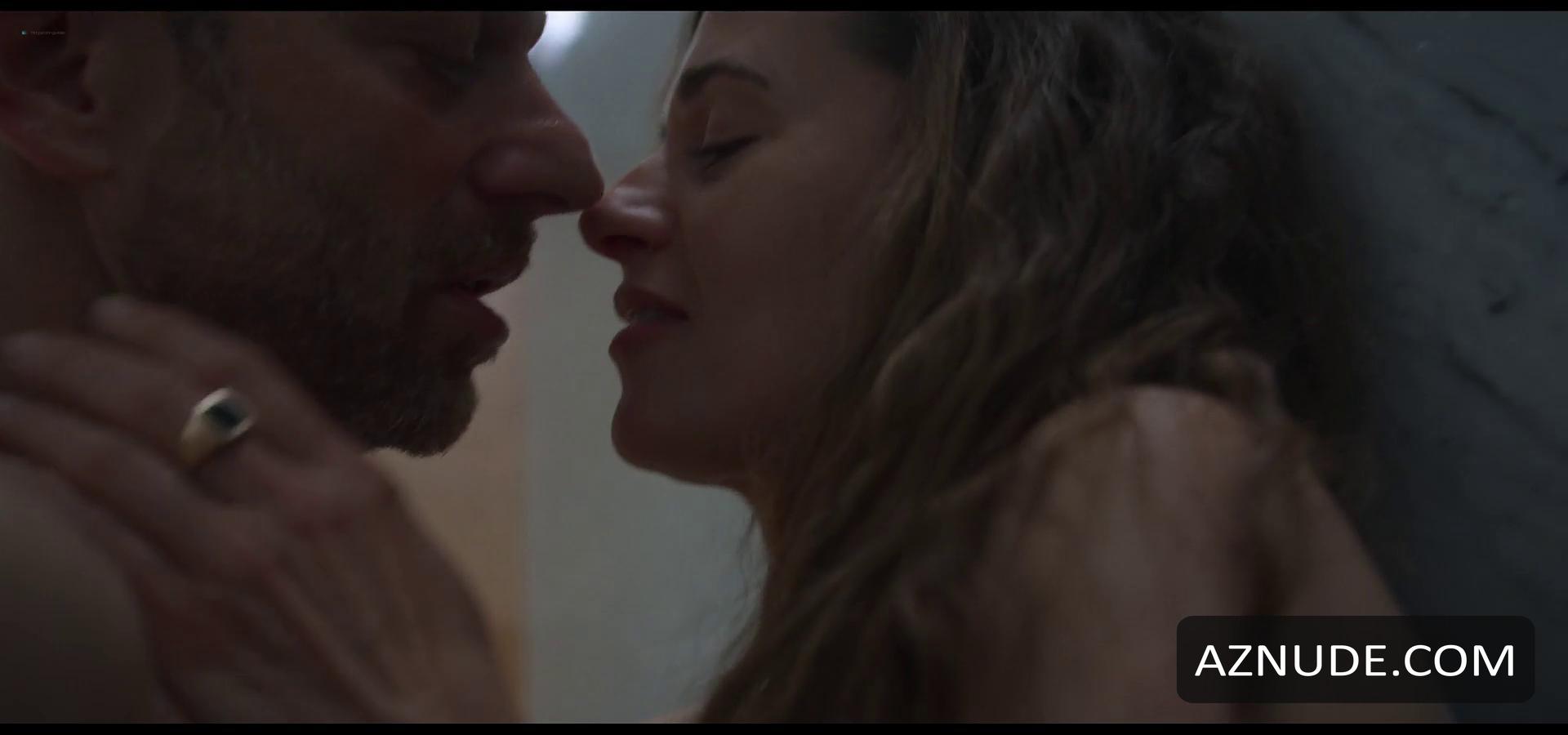 Agnieszka Grochowska in Hold Tight (2022-), photo 30