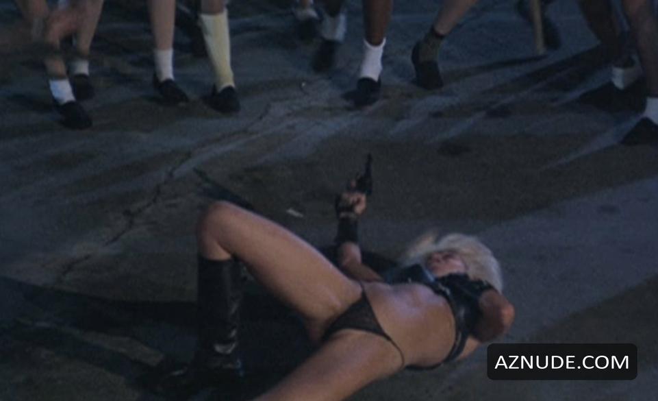 Wendy O. Williams in Reform School Girls, photo 9