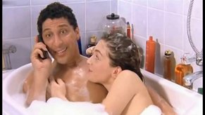 Julie Gayet in Les Deux Papas Et La Maman, photo 8