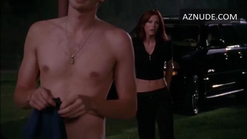 Danneel Ackles in One Tree Hill (2004-2011), photo 18