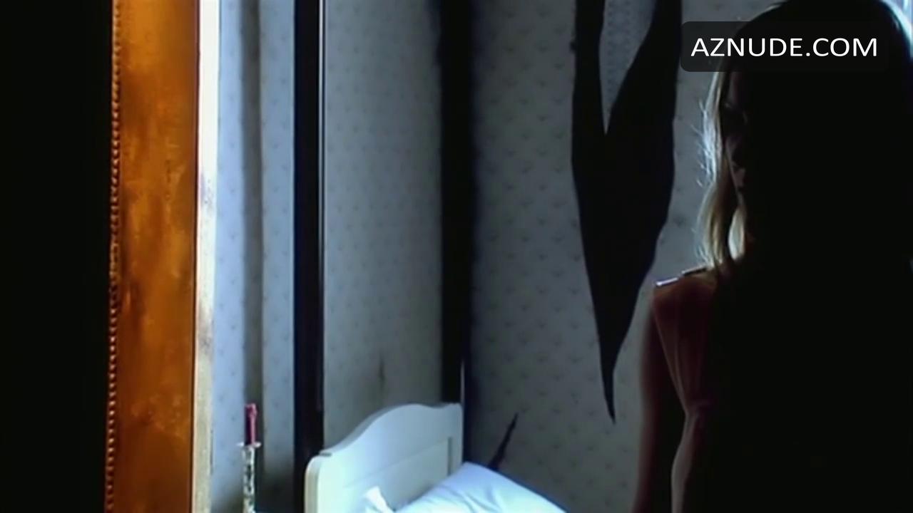Kirstin Fischer in Das Zimmer im Spiegel, photo 3
