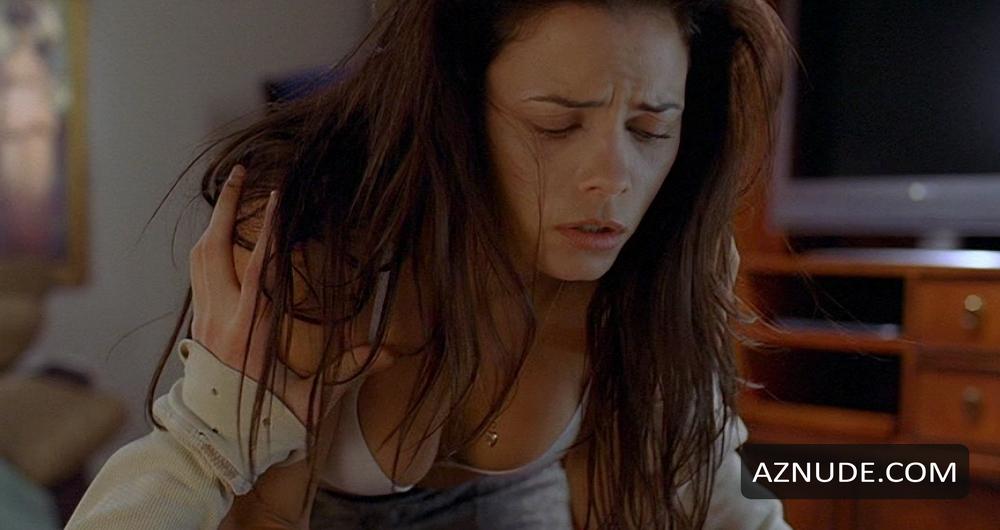 Jenna Dewan in American Virgin, photo 4